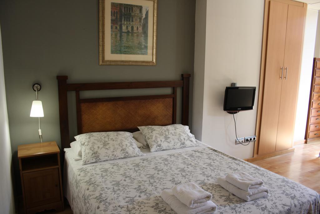 Apartamentos Avenida Seville Exterior photo