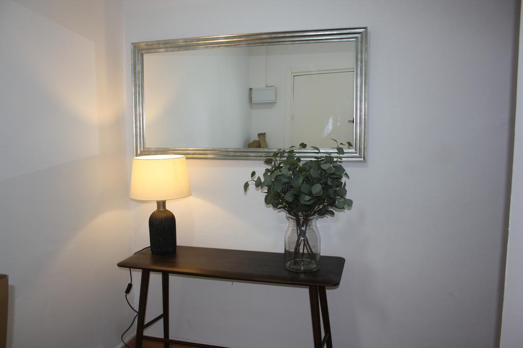 Apartamentos Avenida Seville Exterior photo