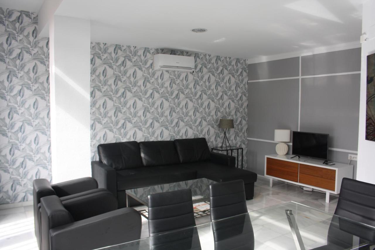 Apartamentos Avenida Seville Exterior photo