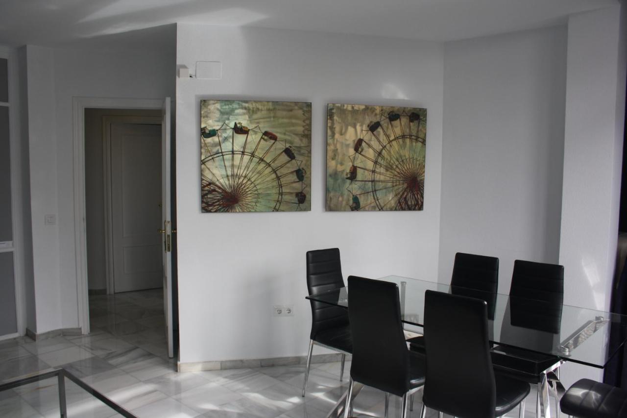 Apartamentos Avenida Seville Exterior photo